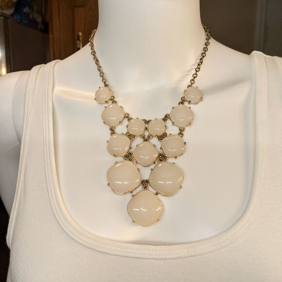 Gorgeous Vintage milky white glass stone statement necklace - Picture 1 of 14